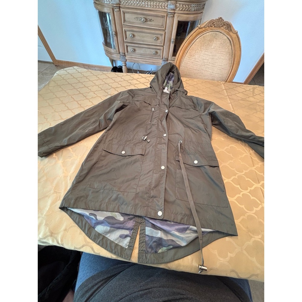 Women's Time and True Hooded Windbreaker w/Camo Lining Green Size L 12-14